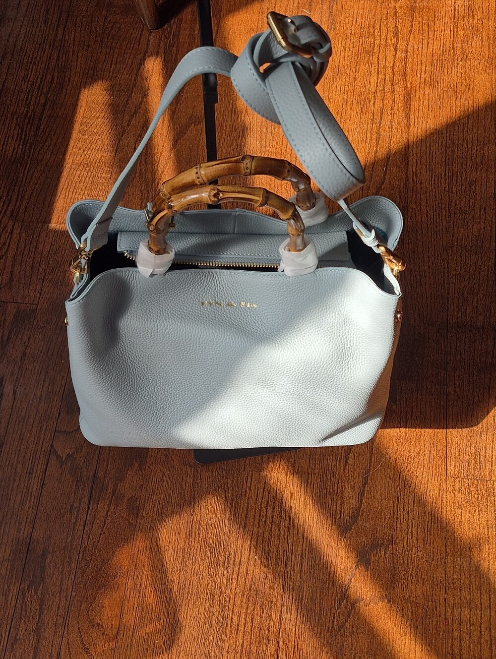 Fyn & Fia Isabella Luxury Handbag, Crossbody, Tote, W Bamboo Handles